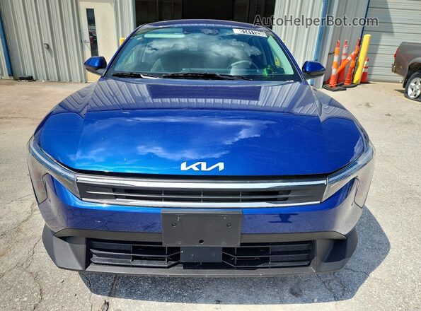 3KPFT4DE2TE354404 2026 KIA K4 Blue Front view