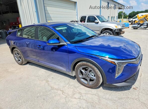 3KPFT4DE2TE354404 2026 KIA K4 Blue Front right