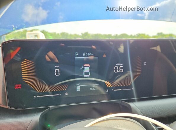 3KPFT4DE2TE354404 2026 KIA K4 Blue Instrument cluster view