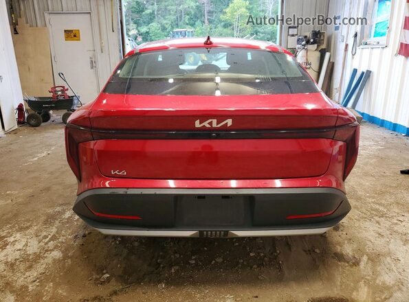 3KPFT4DE3SE006738 2025 KIA K4 Red უკანა ხედი