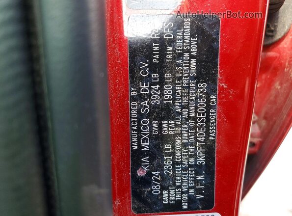 3KPFT4DE3SE006738 2025 KIA K4 Red ძრავის განყოფილების ხედი