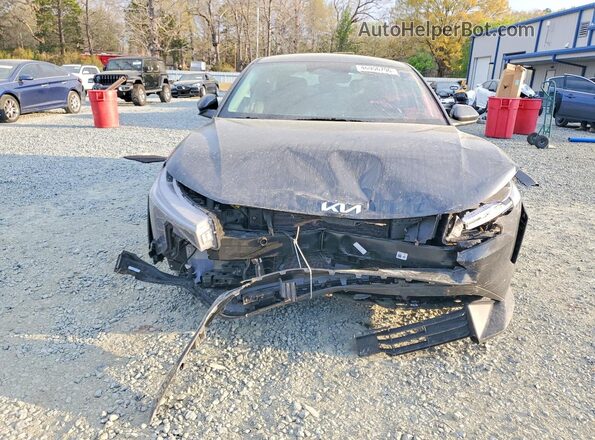 3KPFT4DE3SE045460 2025 KIA K4 Black Widok z przodu