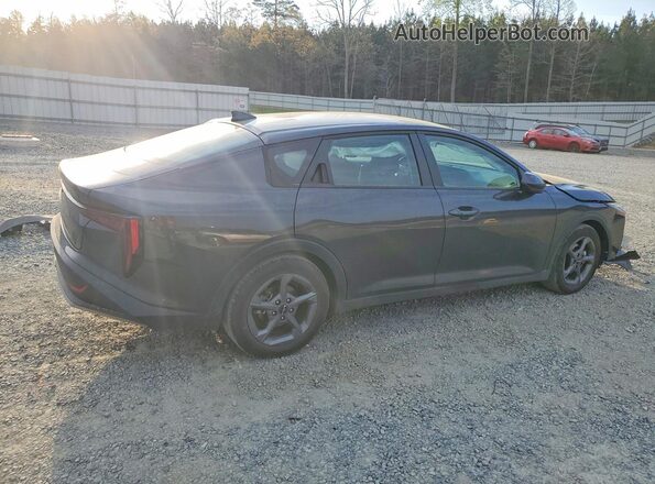3KPFT4DE3SE045460 2025 KIA K4 Black Tył prawy