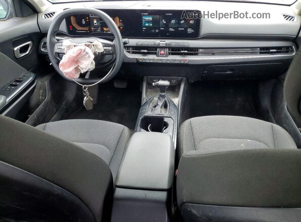 3KPFT4DE3SE091323 2025 KIA K4 Red წინა პანელის ხედი