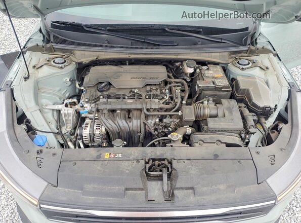3KPFT4DE3SE100425 2025 KIA K4 Gray Vista interior trasera