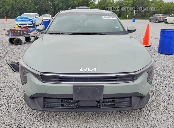 3KPFT4DE3SE100425 2025 KIA K4 Gray Vista frontal