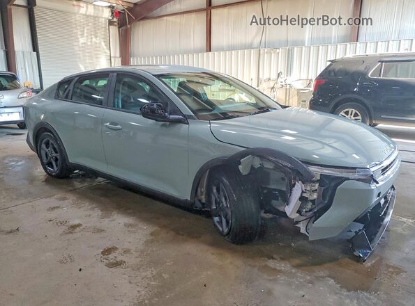 3KPFT4DE3SE217261 2025 KIA K4 Gray წინა მარჯვენა