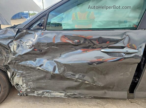 3KPFT4DE3TE350104 2026 KIA K4 Серый Вид салона спереди