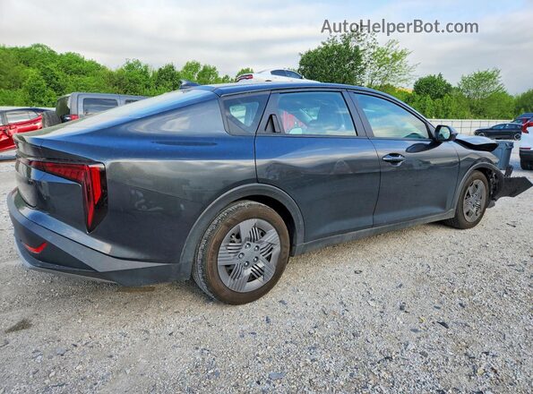 3KPFT4DE4SE090942 2025 KIA K4 Charcoal უკანა მარჯვენა