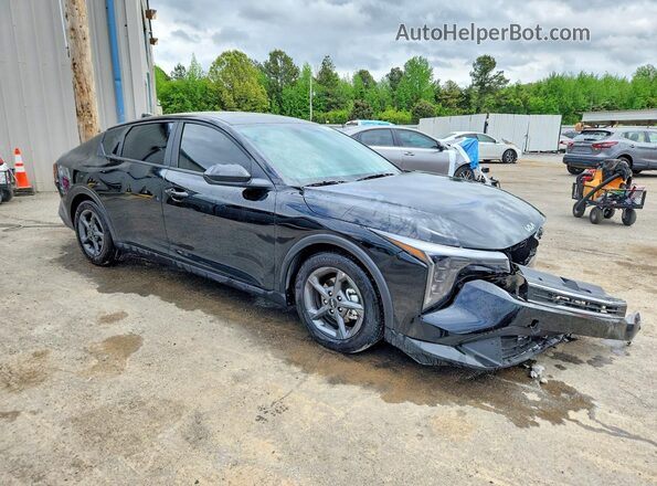 3KPFT4DE4TE262274 2026 KIA K4 Black Front right