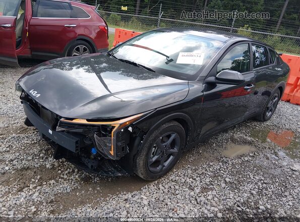 3KPFT4DE4TE285358 2026 KIA K4 Черный Передняя левая четверть