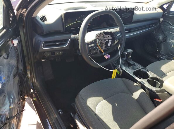 3KPFT4DE6SE016745 2025 KIA K4 Charcoal Dashboard view