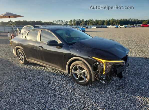 3KPFT4DE6SE081823 2025 KIA K4 Black Przód prawy