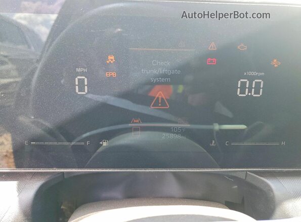3KPFT4DE6SE111113 2025 KIA K4 Green Vista del cuadro de instrumentos