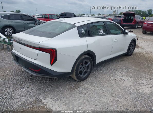 3KPFT4DE6SE116134 2025 KIA K4 Белый Задняя правая четверть