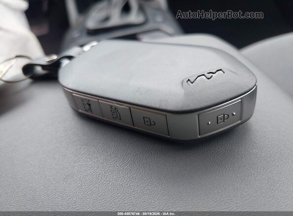 3KPFT4DE6SE116134 2025 KIA K4 Белый Вид панели приборов