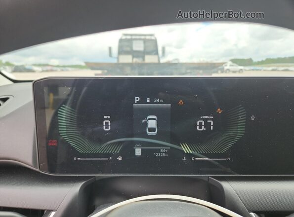 3KPFT4DE6TE253687 2026 KIA K4 Turquoise ხელსაწყოთა პანელის ხედი
