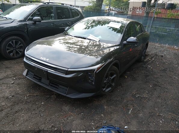 3KPFT4DE6TE300829 2026 KIA K4 Gray Przód lewy