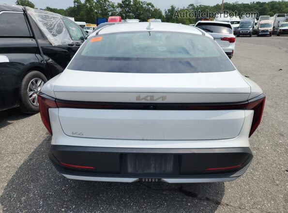 3KPFT4DE7SE121634 2025 KIA K4 White 
