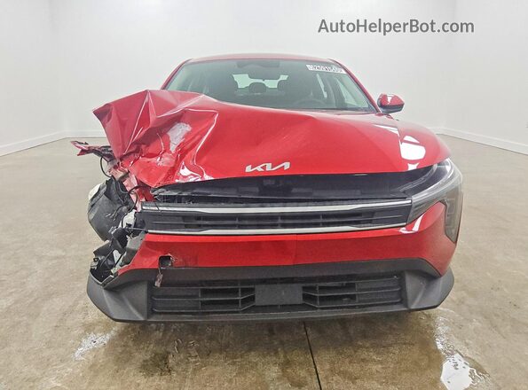 3KPFT4DE7SE154729 2025 KIA K4 Red Front view