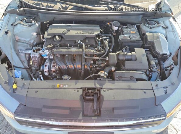 3KPFT4DE7SE201175 2025 KIA K4 Gray Rear interior view