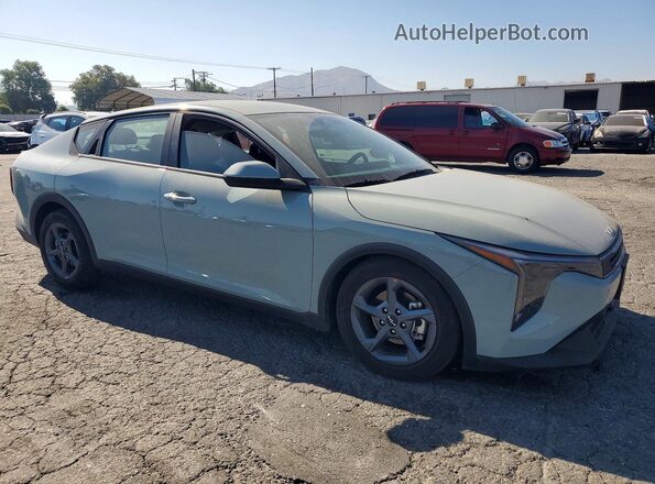3KPFT4DE7SE201175 2025 KIA K4 Gray Front right