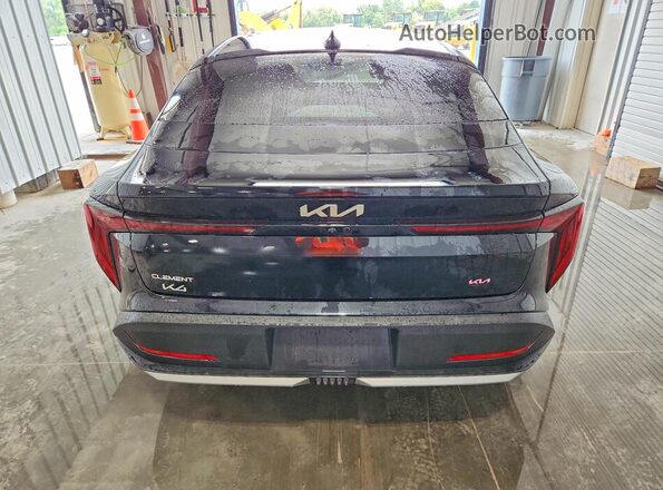3KPFT4DE8SE005410 2025 KIA K4 Черный Вид сзади