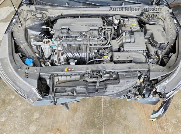 3KPFT4DE8SE005410 2025 KIA K4 Черный Вид задней части салона