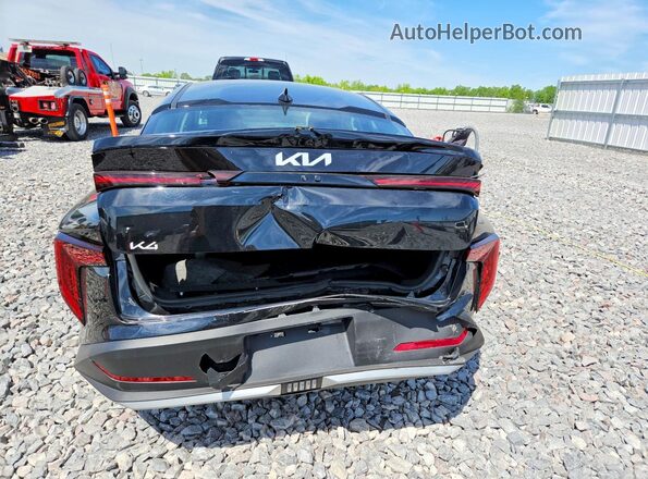 3KPFT4DE8SE032347 2025 KIA K4 Black Vista trasera