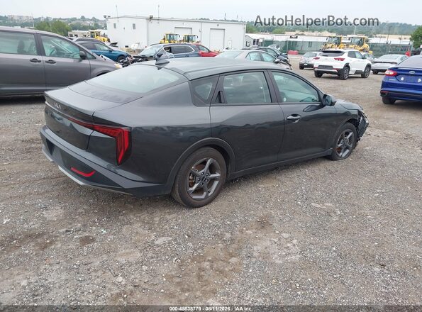 3KPFT4DE8SE097201 2025 KIA K4 Gray Trasero derecho