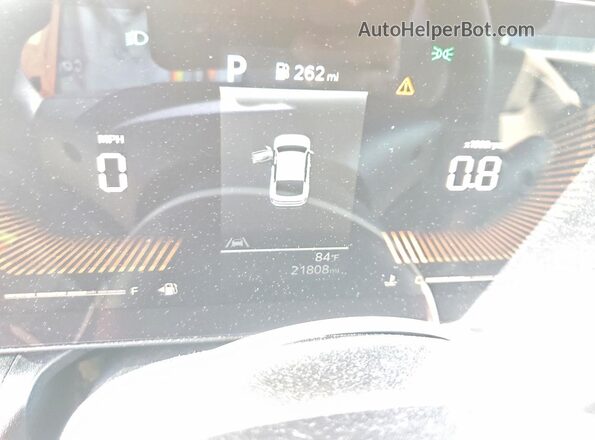 3KPFT4DE8SE119682 2025 KIA K4 White Instrument cluster view