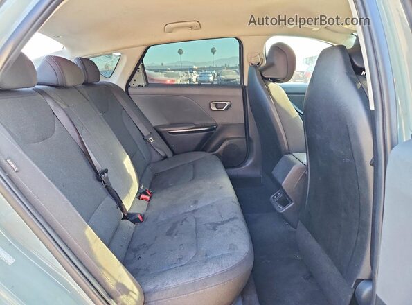 3KPFT4DE8SE133405 2025 KIA K4 Green Հետևի նստատեղերի տեսք
