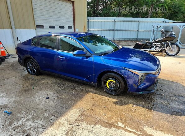 3KPFT4DE8TE310813 2026 KIA K4 Blue Առջևի աջ