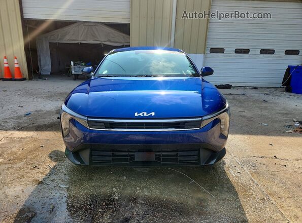 3KPFT4DE8TE310813 2026 KIA K4 Blue Դիմացի տեսք