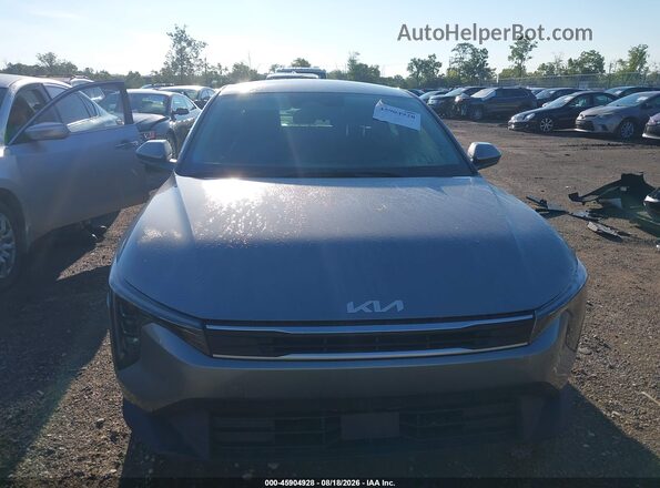 3KPFT4DE9SE169944 2025 KIA K4 Gray Widok wnętrza z tyłu