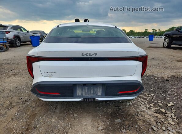 3KPFT4DE9SE214266 2025 KIA K4 White Вид ззаду