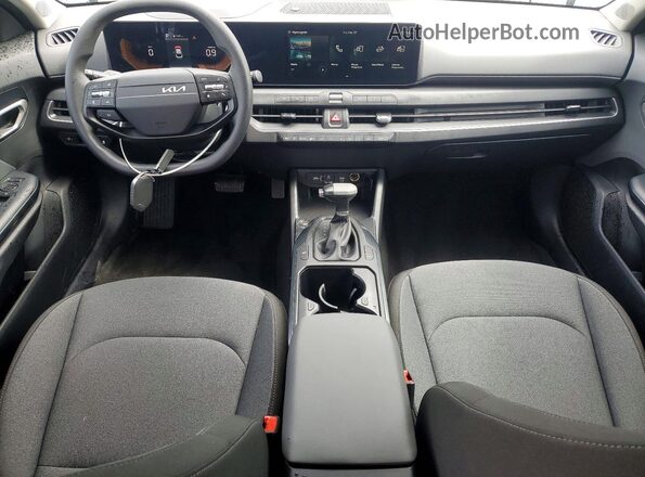 3KPFT4DE9SE225302 2025 KIA K4 Black Dashboard view