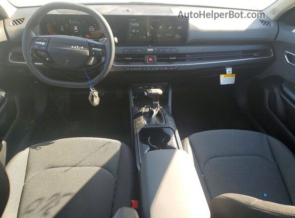 3KPFT4DE9SE231181 2025 KIA K4 Teal წინა პანელის ხედი