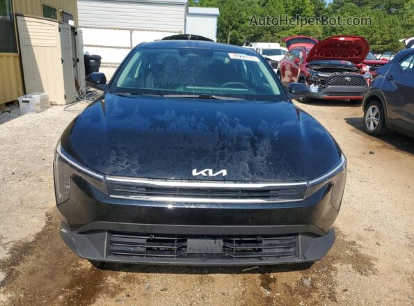 3KPFT4DEXSE059159 2025 KIA K4 Black Front view