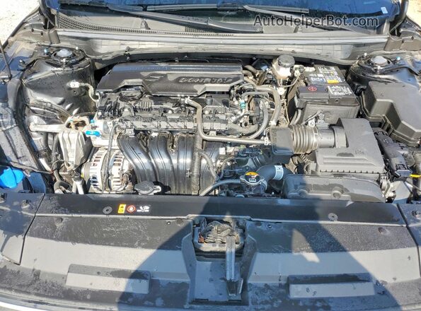 3KPFT4DEXSE059159 2025 KIA K4 Black Rear interior view