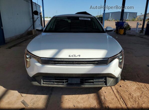3KPFT4DEXSE110806 2025 KIA K4 White Vista frontal