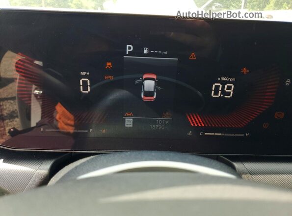 3KPFT4DEXSE142414 2025 KIA K4 White Սարքավորումների վահանակի տեսք