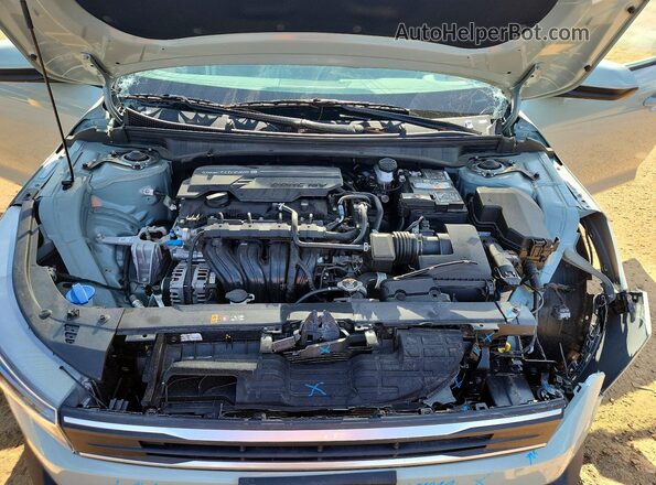 3KPFT4DEXTE251845 2026 KIA K4 Blue უკანა სალონის ხედი