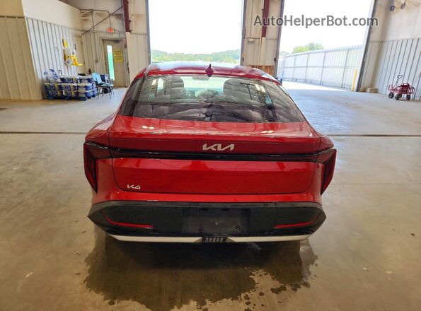 3KPFT4DEXTE299099 2026 KIA K4 Red უკანა ხედი