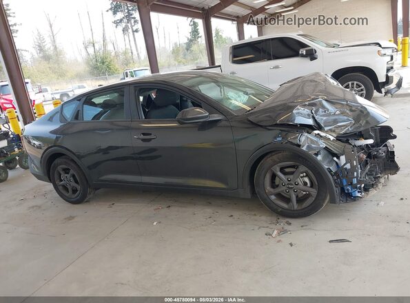 3KPFT4DEXTE353159 2026 KIA K4 Gray Rear interior view