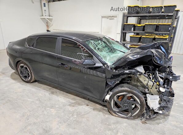 3KPFU4DE1SE031649 2025 KIA K4 Black Przód prawy