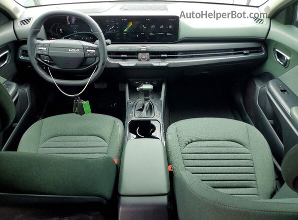 3KPFU4DE1SE127264 2025 KIA K4 Gray წინა პანელის ხედი
