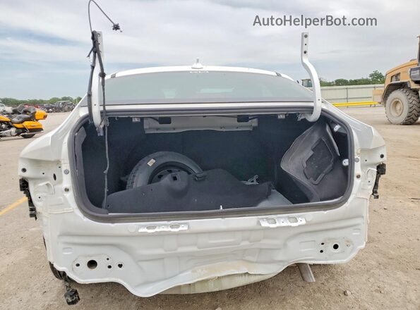 3KPFU4DE1SE229504 2025 KIA K4 White Rear view