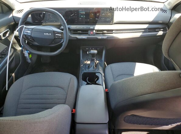 3KPFU4DE2SE030008 2025 KIA K4 Gray წინა პანელის ხედი