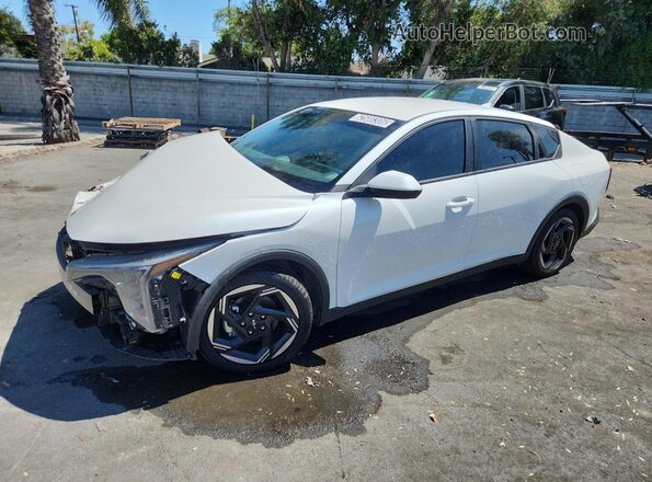 3KPFU4DE2SE124261 2025 KIA K4 White 